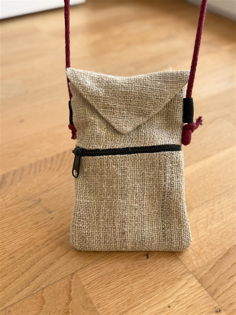 Handgefertigte Handytasche aus Hanf – Fair, Vegan & Nachhaltig | Smartphone Tasche Aus Nepal-hangen