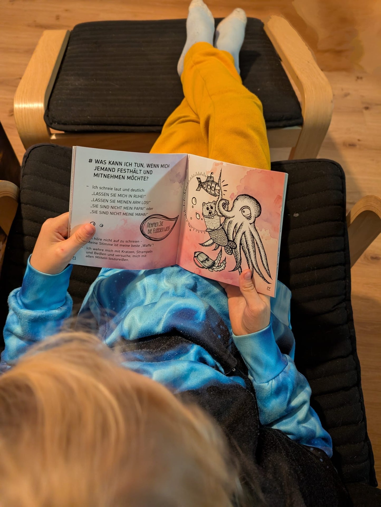 FLINS AWAY! 5x booklet version | ISBN 9783950499193 (2nd edition) | free shipping in Germany & Austria