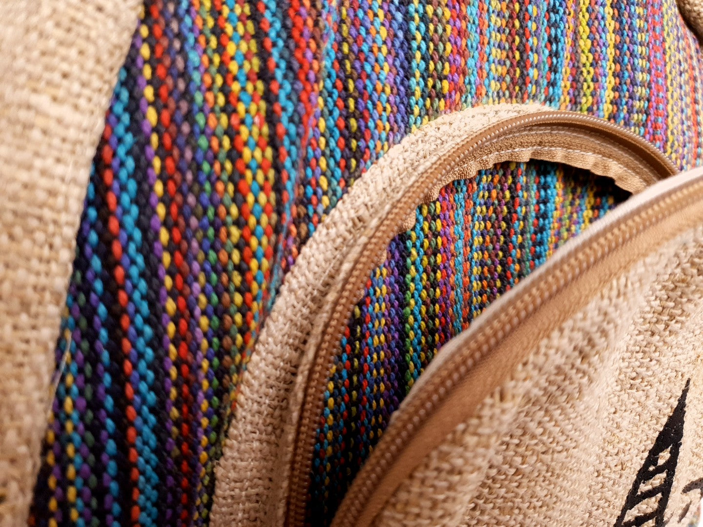HH Rucksack RAMRI  – Hanfrucksack nachhaltig aus Nepal-farbe