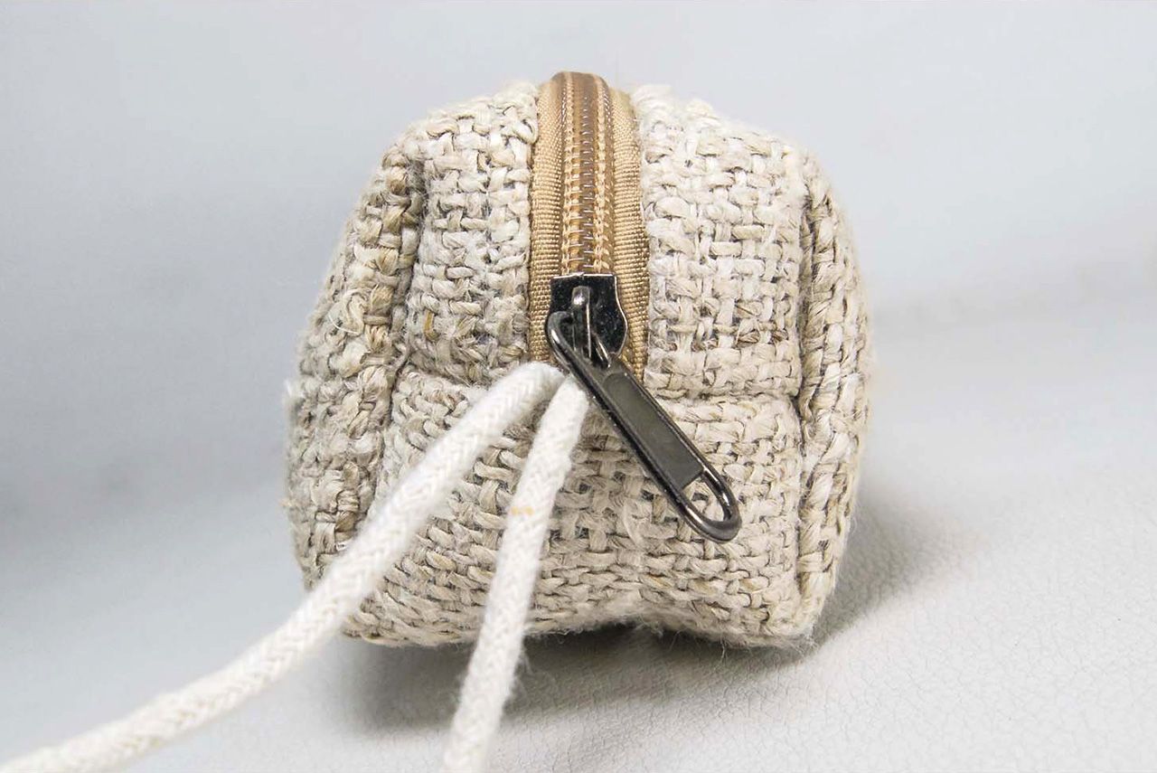 Federpenal/Federtasche aus wildem Hanf (Pencil Box)-detale