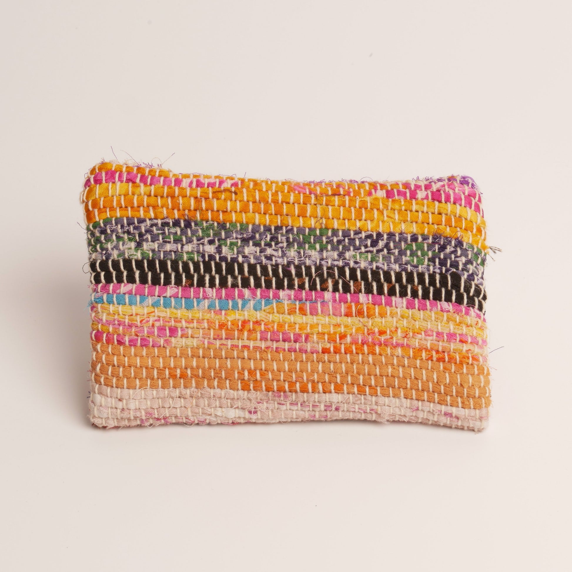 Geldbörse / Mini-Täschchen mit Zipper aus Recycle Sari - verschiedene Größen-orange