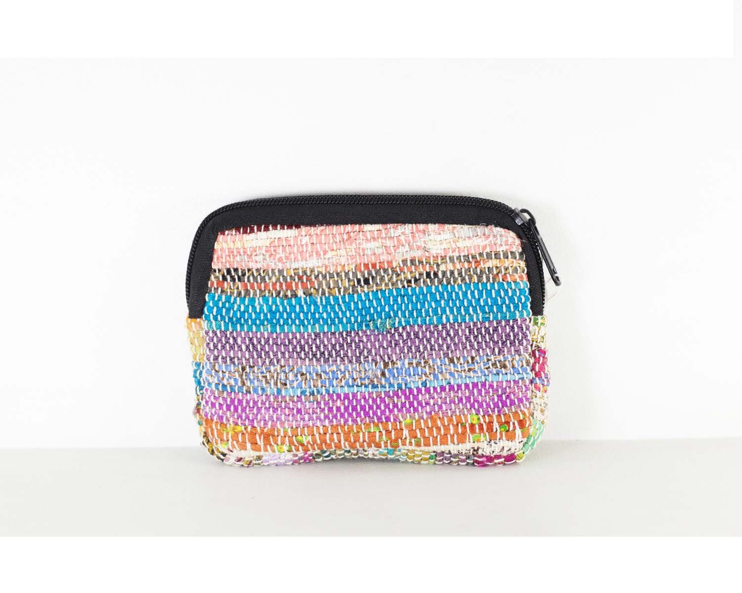 Geldbörse / Mini-Täschchen mit Zipper aus Recycle Sari